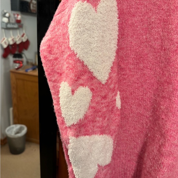 cupcakes & cashmere Pink V-Neck Sweater with Heart Details - Picture 2 of 5